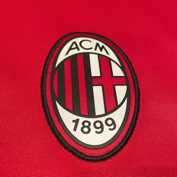 Preowned AC Milan red track jacket men size M in excellent condition - Picture 2 of 9
